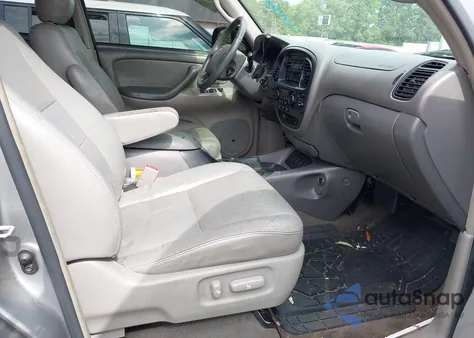 2006 Toyota Sequoia Sr5 V8 z USA, uszkodzony, nr VIN 5TDZT34A46S269904